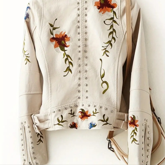 Floral Embroidered Cream Jacket - Picture 8 of 9